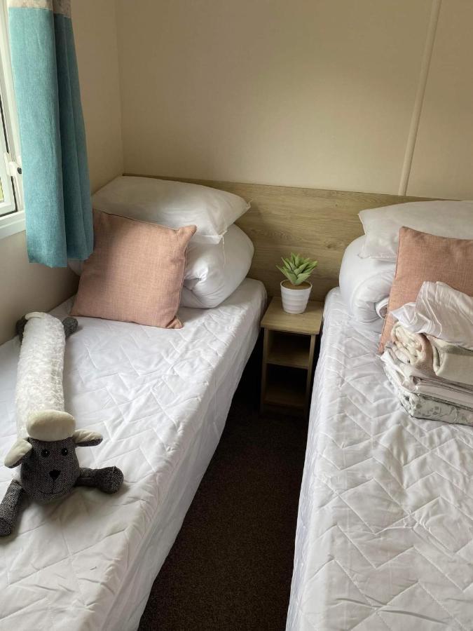 32 Elm Walk Hotel Whitley Bay Ngoại thất bức ảnh